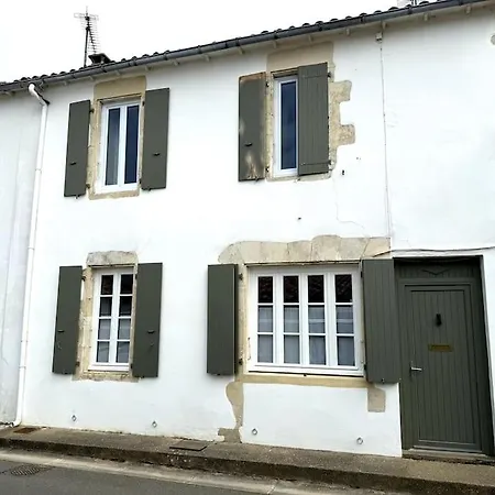 ღ Retincelle - Proche Centre-ville, Cour & Spacieux Villa Loix
