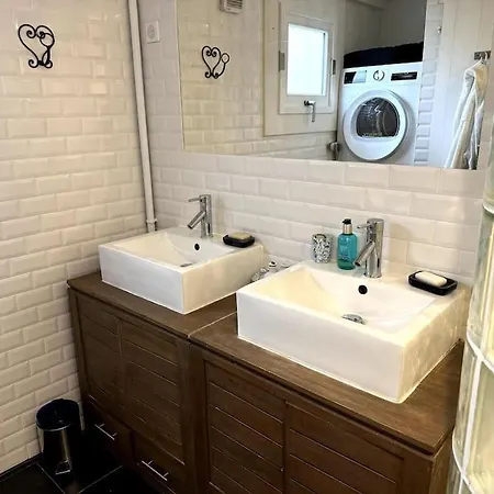 Villa ღ Retincelle - Proche Centre-ville, Cour & Spacieux Loix