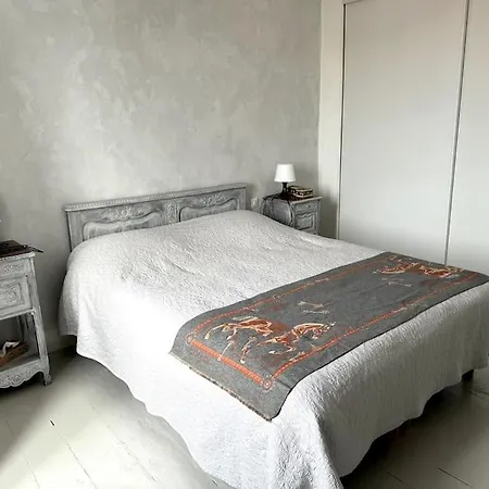Villa ღ Retincelle - Proche Centre-ville, Cour & Spacieux *